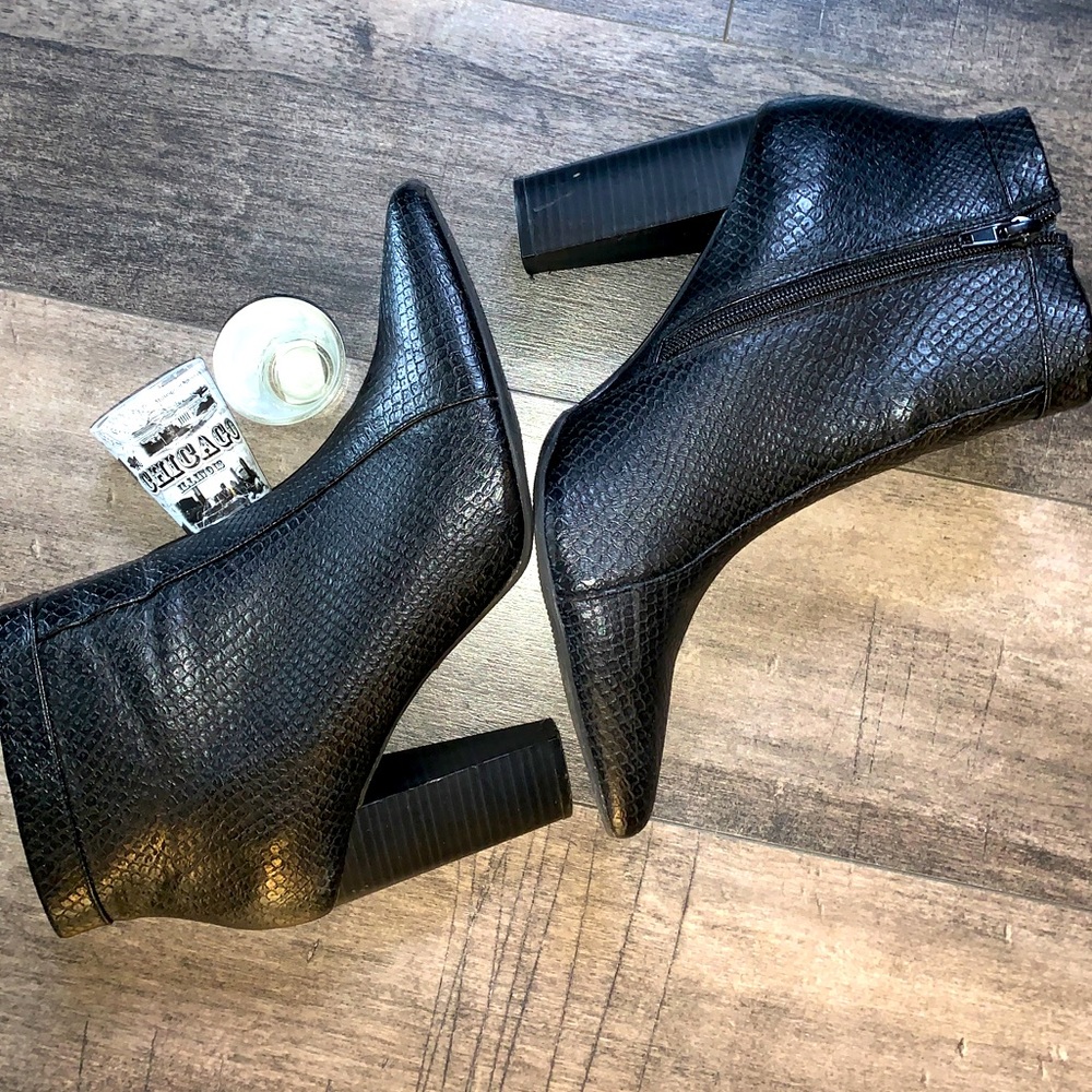 Wild DIVA Black Animal Print size 10M